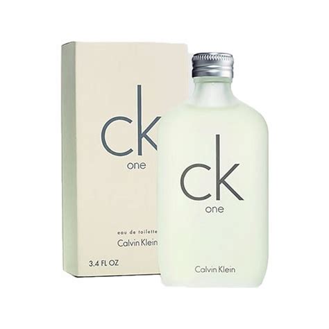 what does calvin klein man smell like